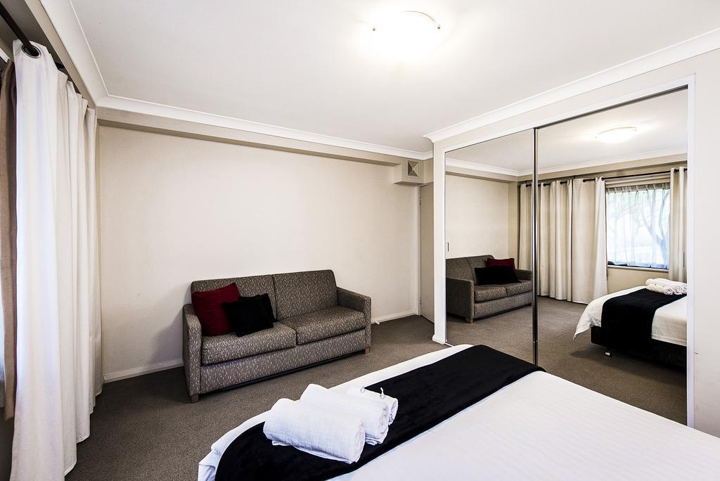 Airexec Apartments Перт Екстер'єр фото